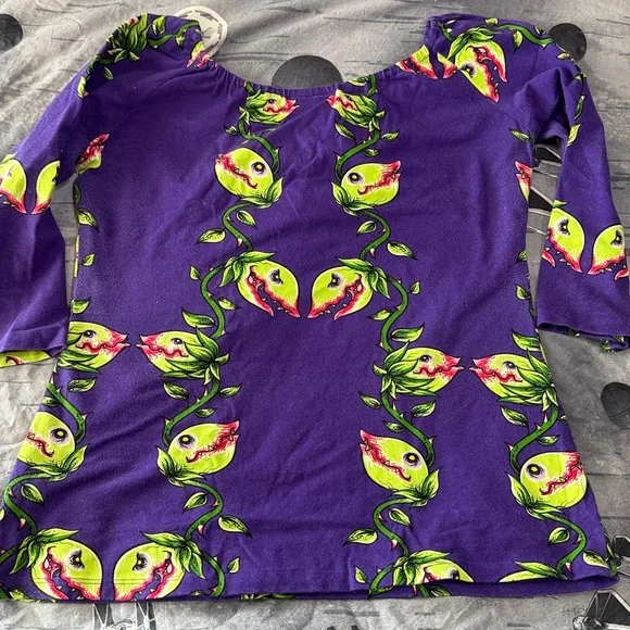PINUP GIRL CLOTHING PUG KAYLA 3/4 SLEEVE VENUS FLYTRAP TOP SZ XL - Picture 3 of 9